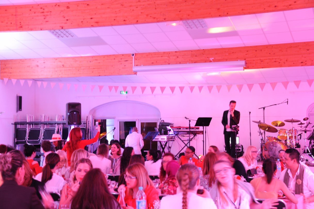 Soiree Theme Guinguette Champetre A Organiser En Ete En Provence Agence De Communication Evenementielle Marseille Organisation Evenements D Entreprise Jalis Events